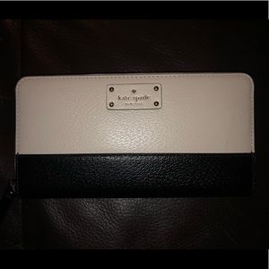 Kate spade wallet